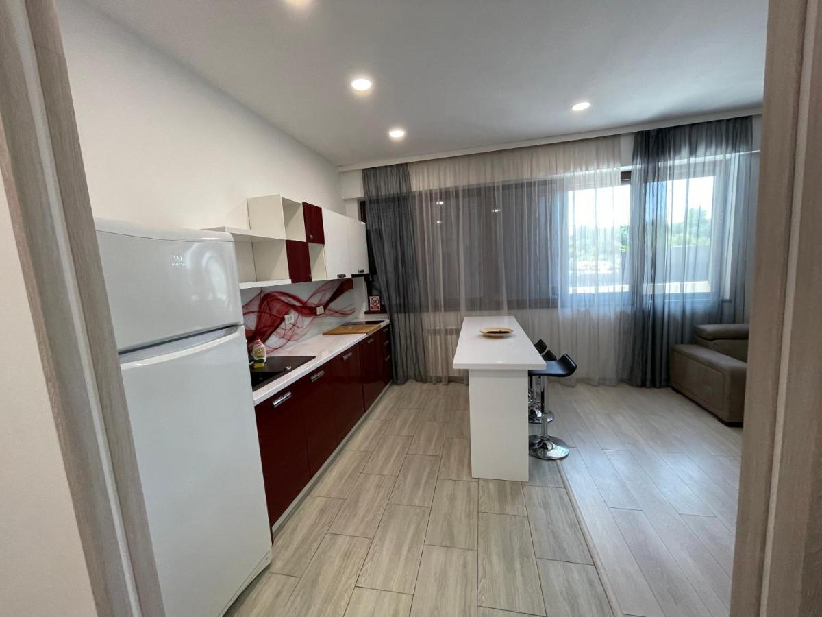 Mamaia Lake Apartments 康斯坦察 外观 照片