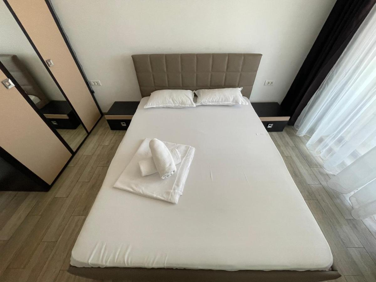 Mamaia Lake Apartments 康斯坦察 外观 照片